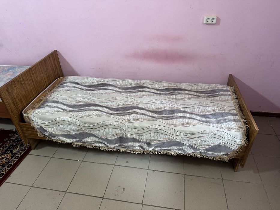 Продам кровать односпальную, 2 шт.
