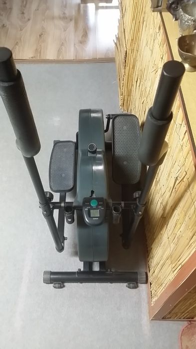 Фитнес уред. Кростренажор