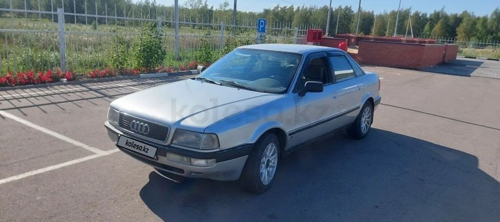 Продам ауди в4 1993