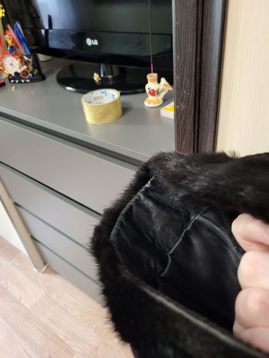 Продам шубу мутон.