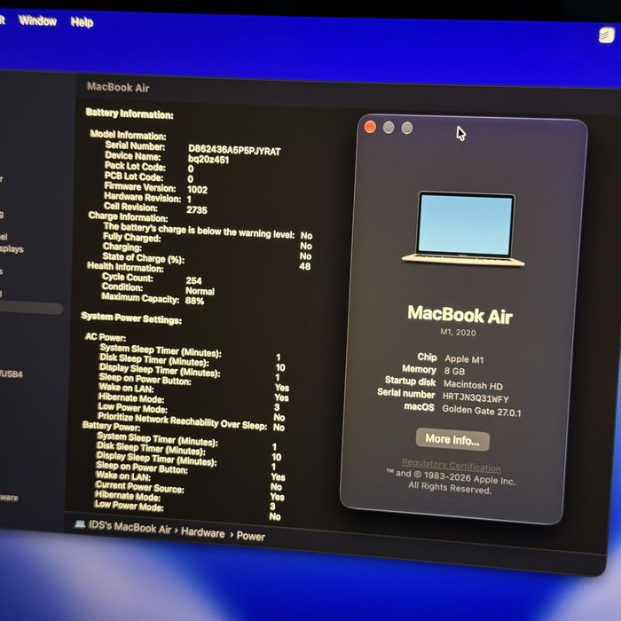 MacBook Air M1 8/256 GB