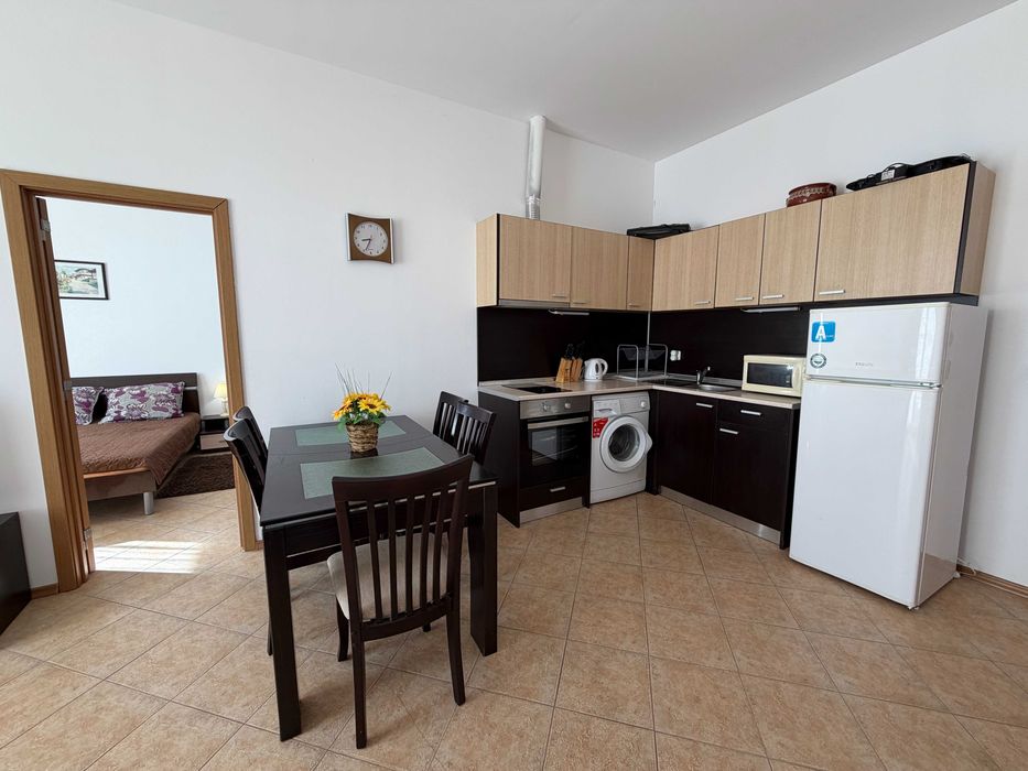 Продава се Тристаен апартамент в к.к. Слънчев бряг - 78 кв.м за 818 €/кв.м - Снимка #2