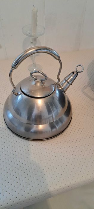 Чайник со свистком нержавейка продам