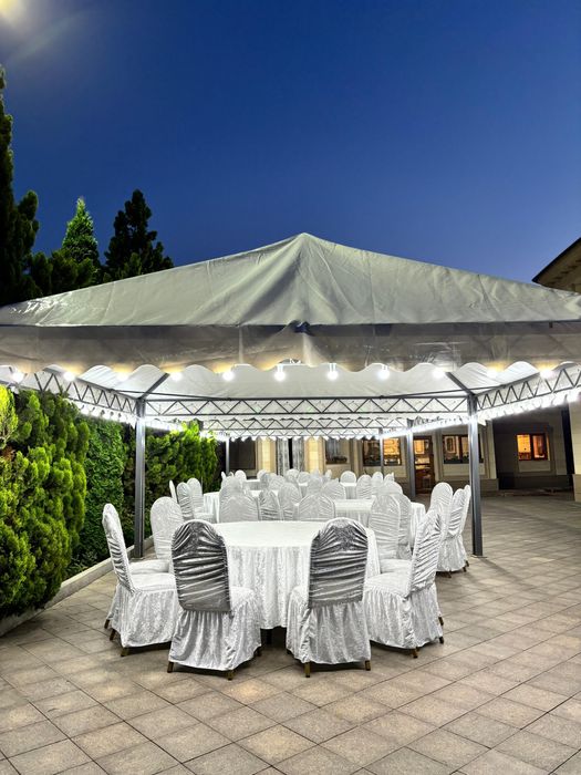 Аренда стол стульев с посудами