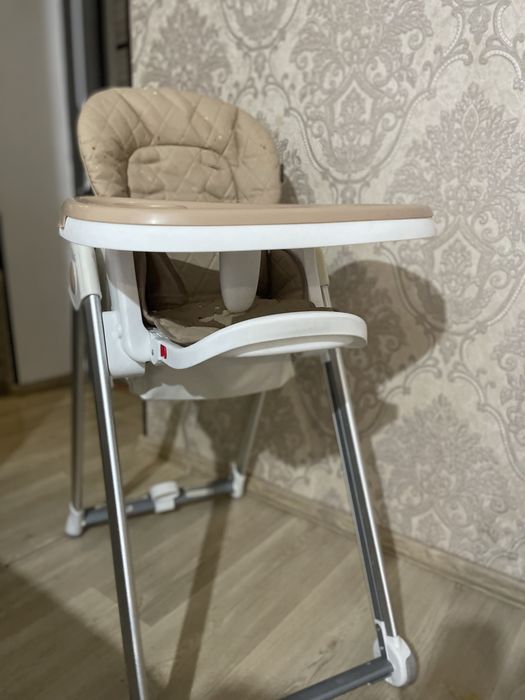 Детский столик для кормления