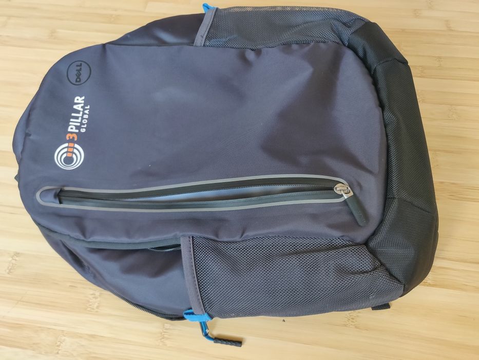 Rucsac-ghiozdan Dell pt laptop sau drumeție
