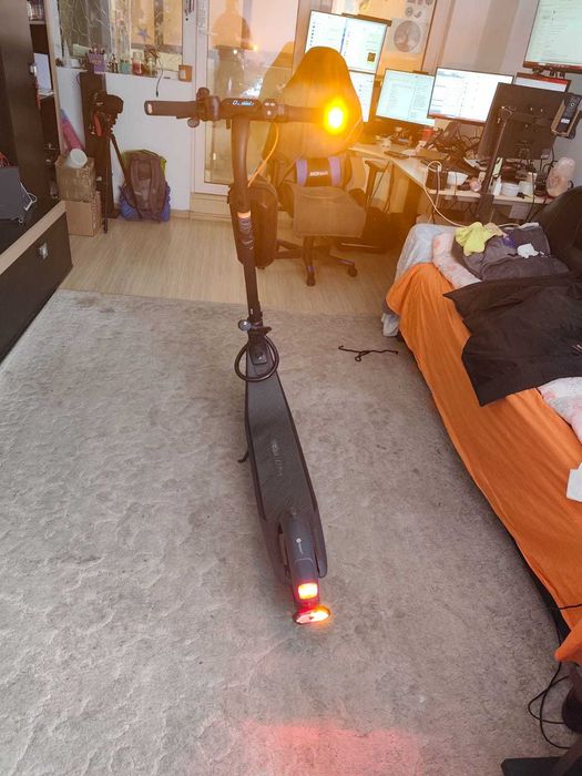 Trotineta electrica Ninebot KickScooter E2 PRO