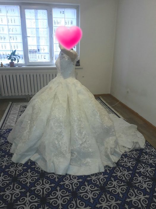 Продам свадебное платье