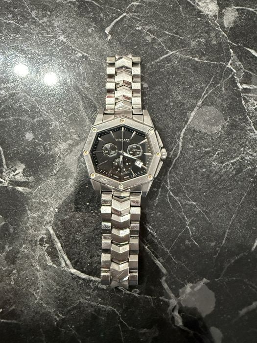 Часовник Versace V-Atelier Chrono Analog