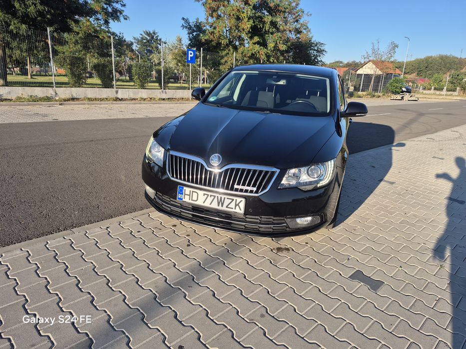 De vânzare Skoda Superb 2.