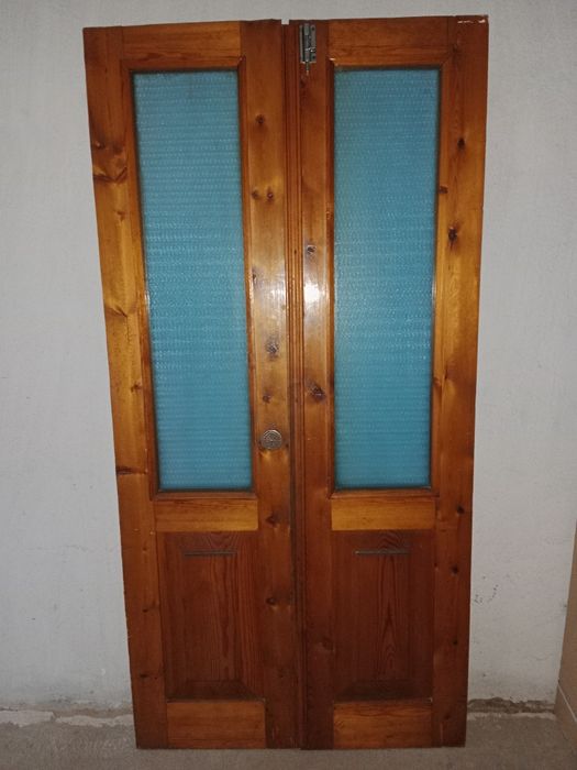 Двери двухсторческие