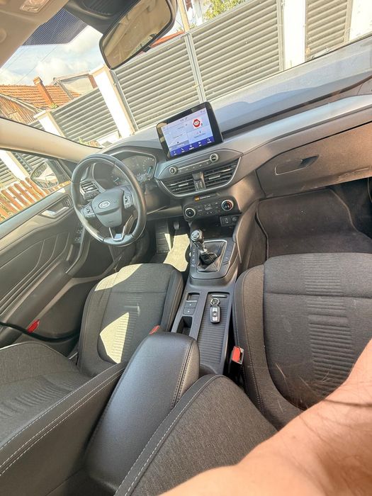 Ford focus activ