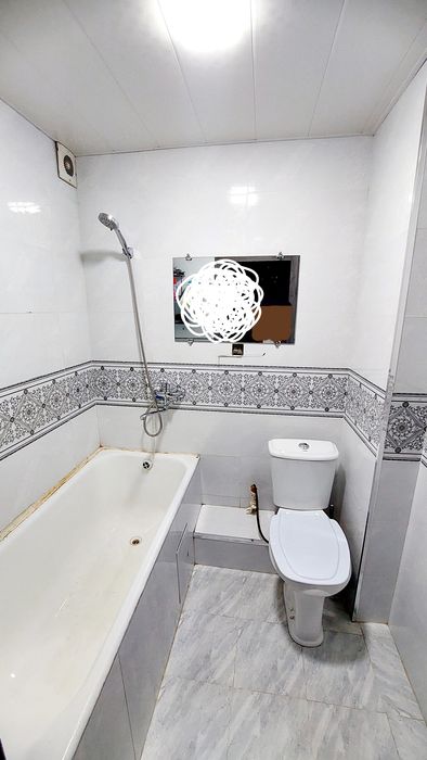 Srochne sotiladi barcha mebil texnikasi bilan