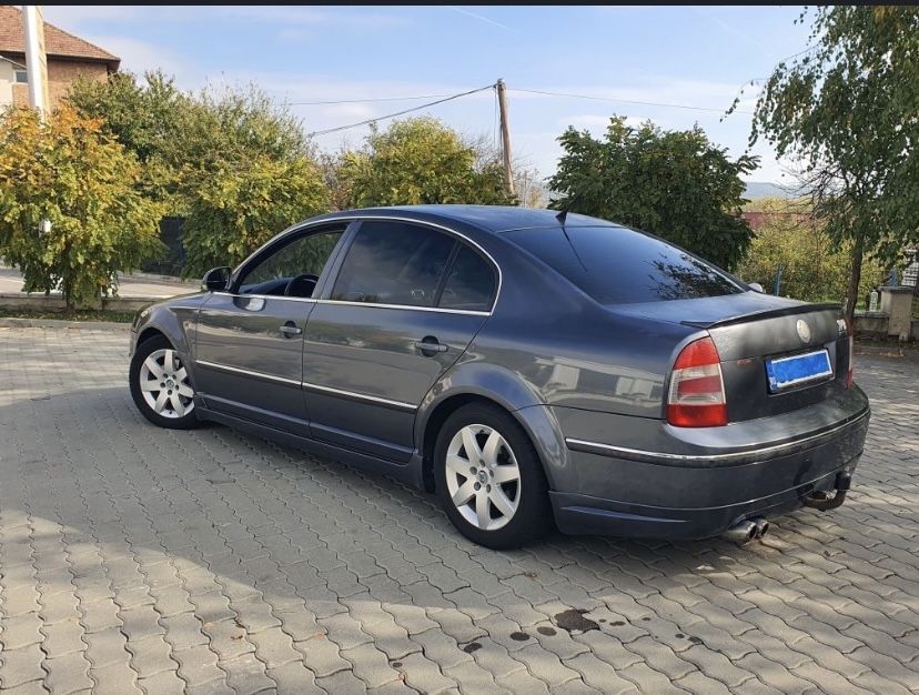 SKODA Superb 2009 — imagine 4