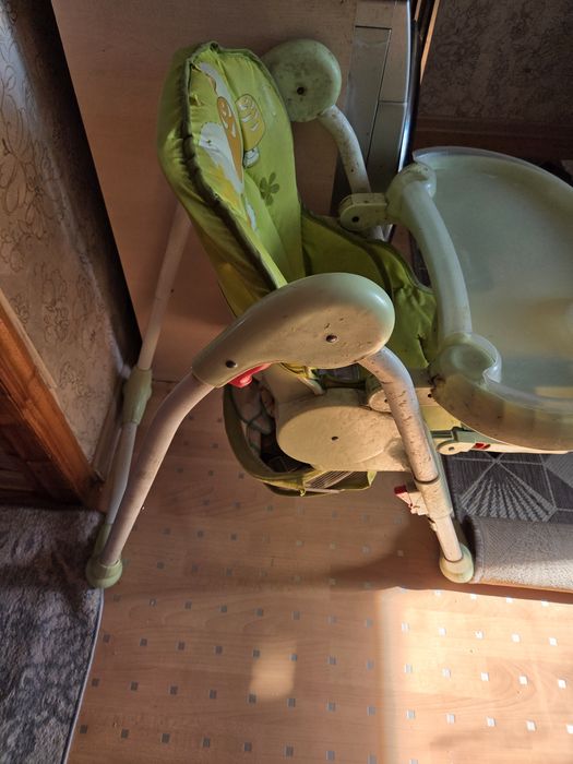 Стул для кормления ребёнка