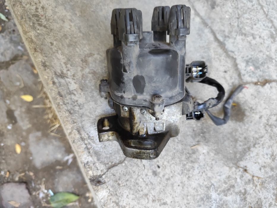 Делко за toyota celica от 98 до 2002 година