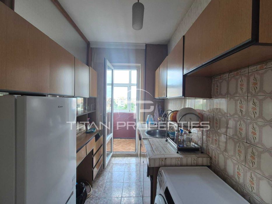 Продава се Тристаен апартамент в Пловдив, Кючук Париж - 96 кв.м за 1563 €/кв.м - Снимка #8