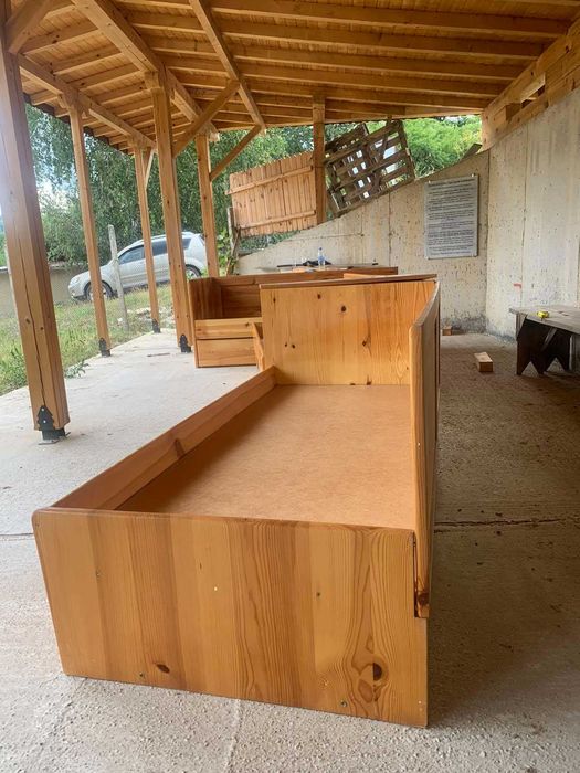 Единично легло от естествен материал - чам