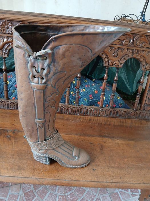 Cizma din arama/cupru pentru decor