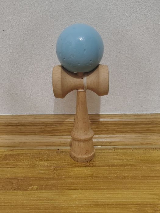 Kendama sweets ca noua