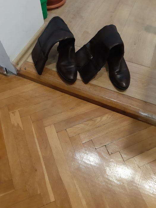 Vând cizme damă de piele