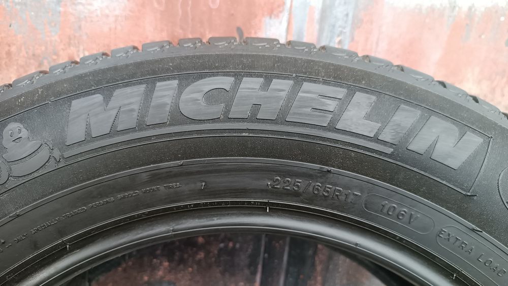 225/65/17 Michelin