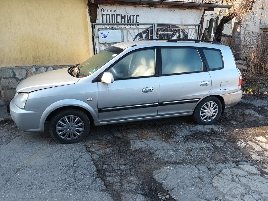 Кия Каренс 2.0crdi 113кс.2005г