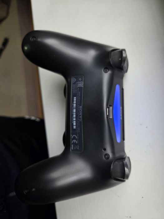 PlayStation 4 Pro Slim 1TB + 11 jocuri originale