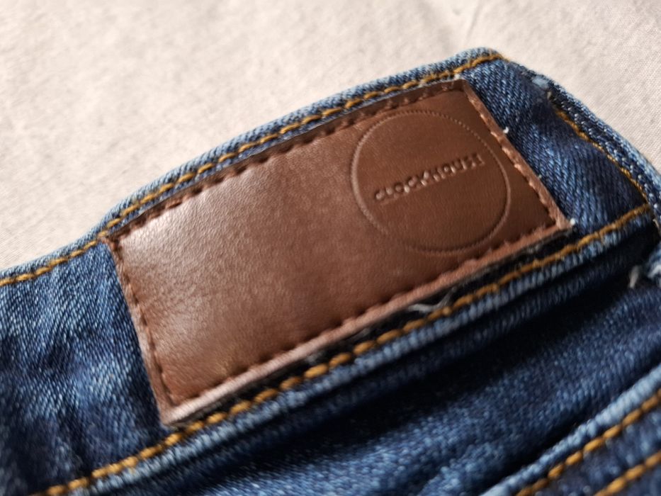 Дамски къси панталони