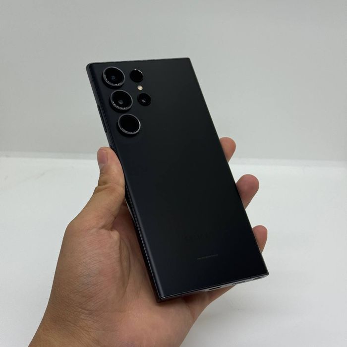 Samsung S23 Ultra dastavka bor