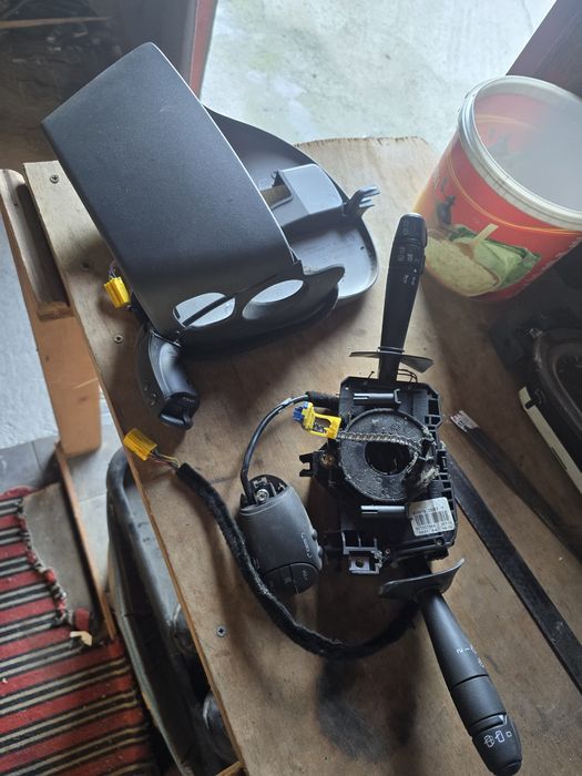 Comenzi Volan Dacia Logan Sandero MCV Duster  2008 2013