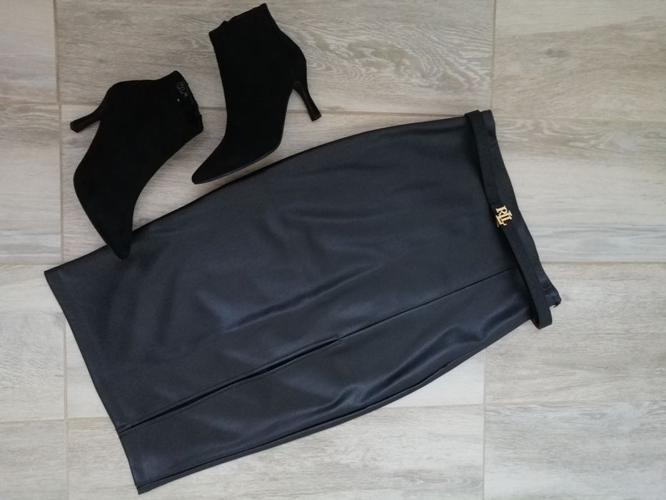 Fusta midi Mango