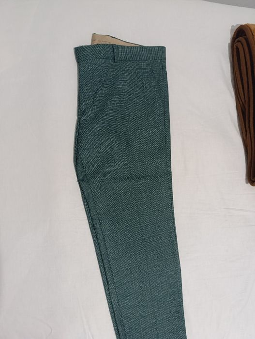 Vând costum Renzo Martinelli