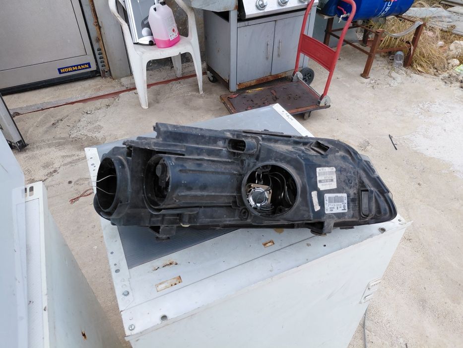 Десен фар за Vw Scirocco 2008 20017