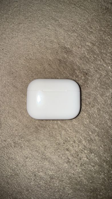 Airpods Pro 3 with MagSafe case (usb-c)