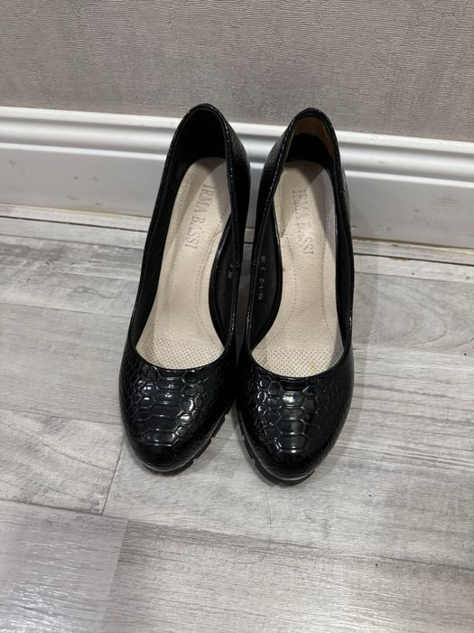 Туфли лакированные