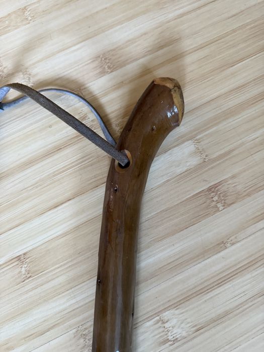 Baston lemn , impecabil