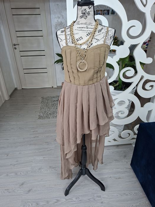 Rochie asimetrica