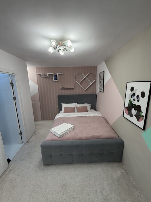 Apartament 3 camere - Faleza Nord - de vanzare