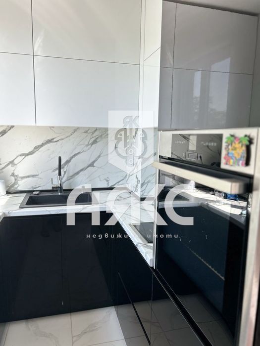 Продава се Тристаен апартамент в София, Левски - 89 кв.м за 1490 €/кв.м - Снимка #5
