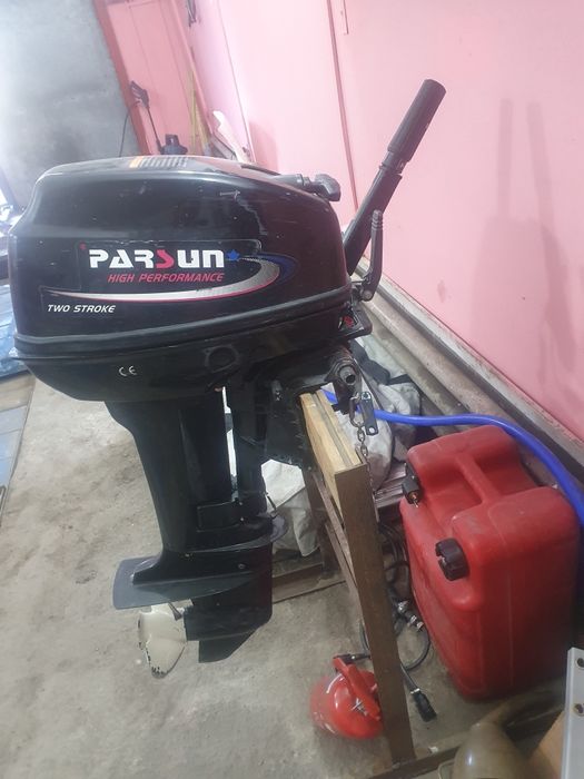 Продам лодку вместе с мотором