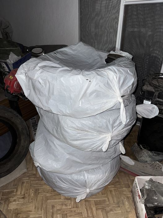Зимние шины 235/55/18