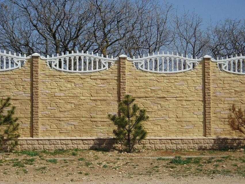 Garduri Porti si balustrade din fier,BETON si aluminiu ,tabla TRAFORATA ,sipca Jaluzea , Mobila , scandura WPC