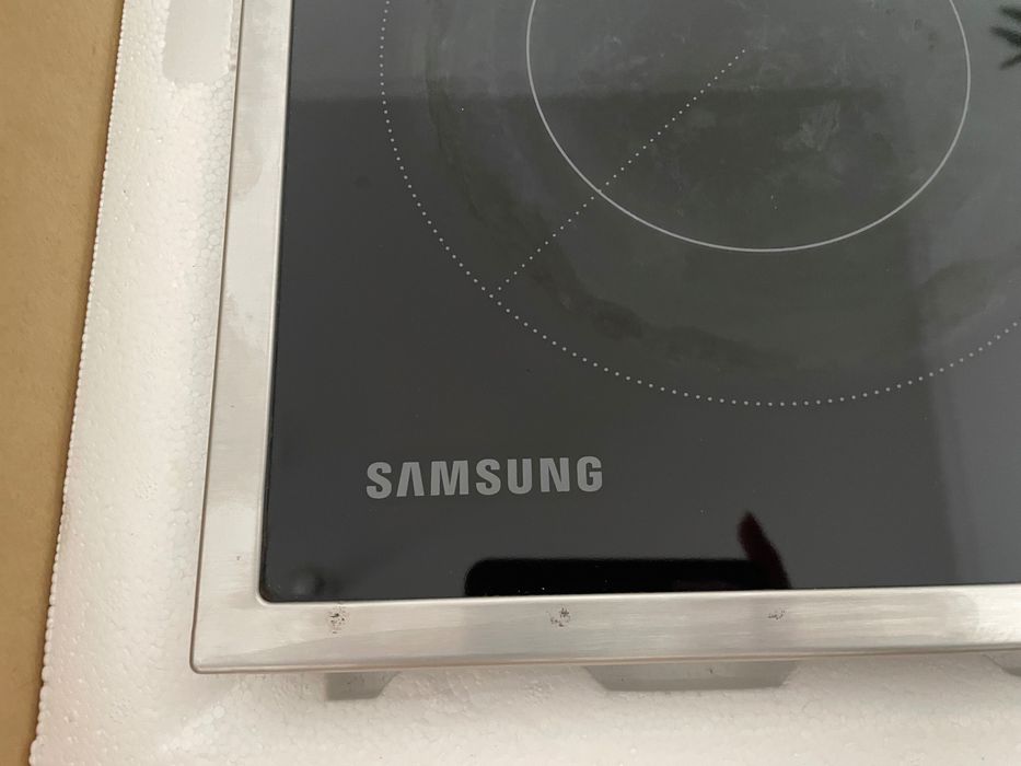 Plită electrică SAMSUNG