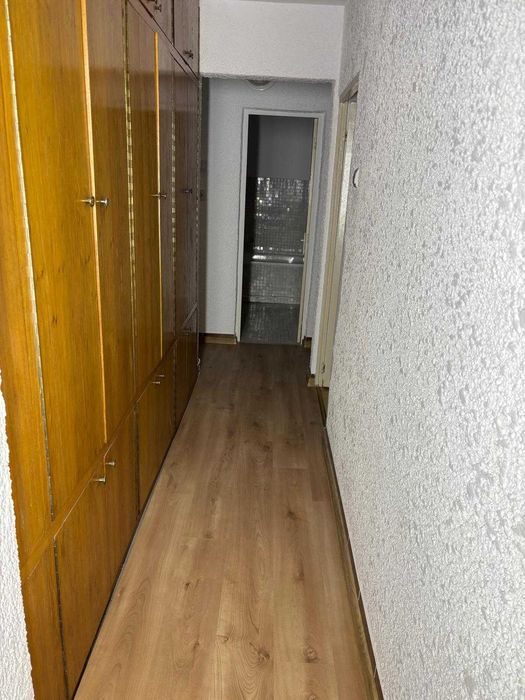 Inchiriez Apartament 3 camere zona Obcini