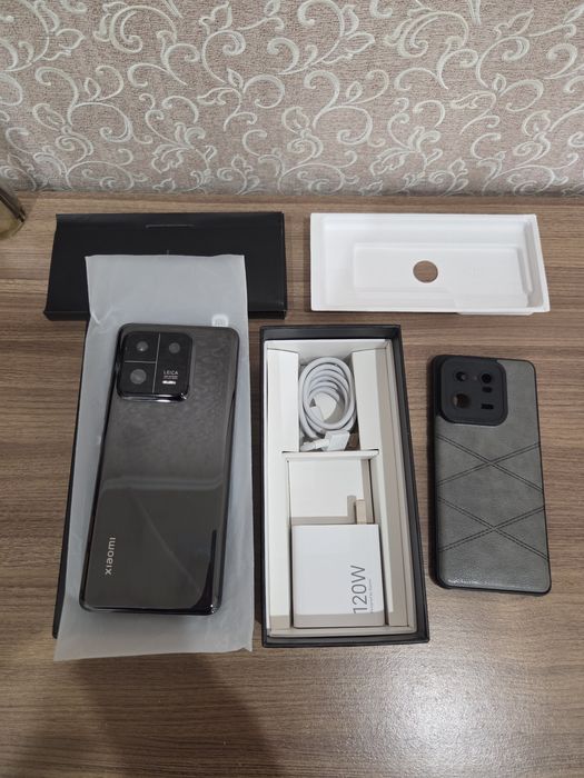 Флагман Xiaomi 13 Pro 12/512gb Ceramic Black