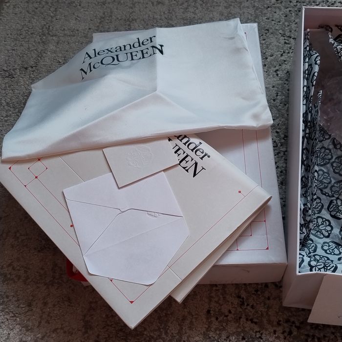 Adidasi Alexander McQueen (42) FULLBOX | Livrare rapida cu verificare colet