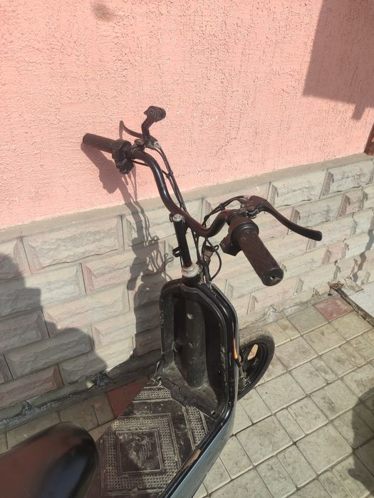 Электроскутер ск8