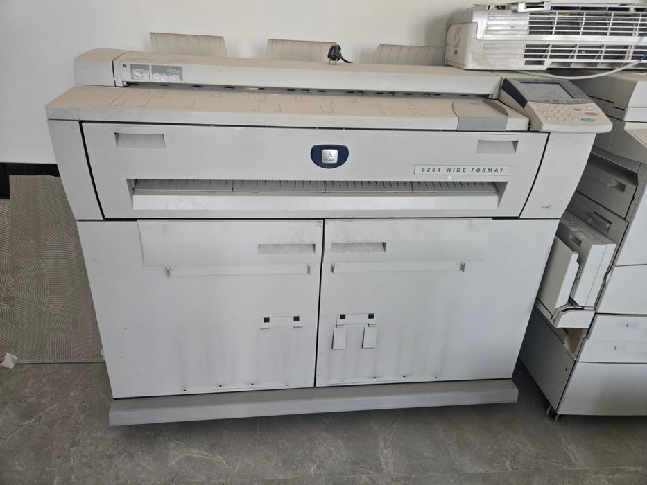 продам 2 офисных принтера