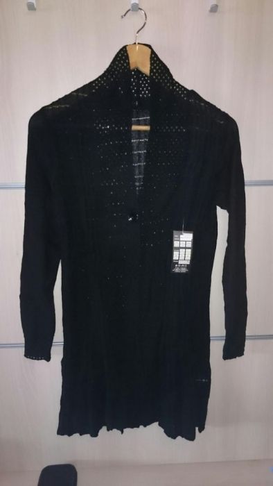 Продавам нова дамска жилетка 100% памук